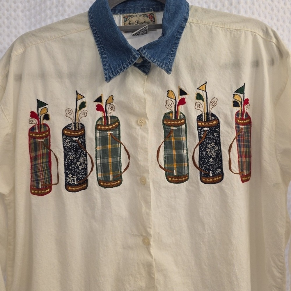 Vintage Women White Button Up‎ Embroidered Golf Themed Size Medium